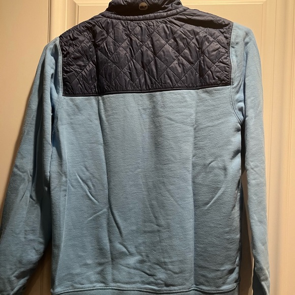 Vineyard Vines - Picture 3 of 4